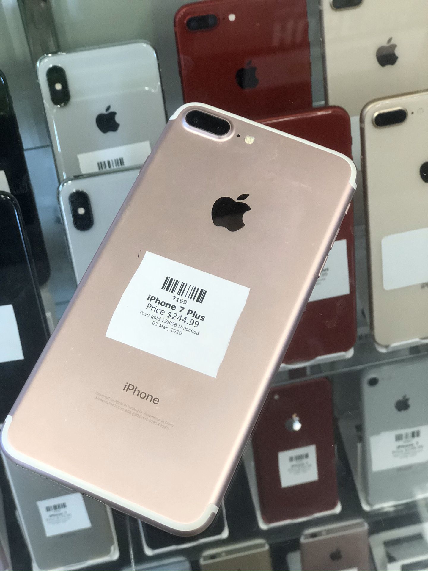 Rose Gold IPhone 7 Plus 128GB(CARRIER UNLOCKED)