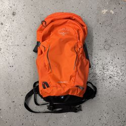 Osprey Hikelite 18 18L Hiking Daypack Backpack Orange/Black w/ Raincover
