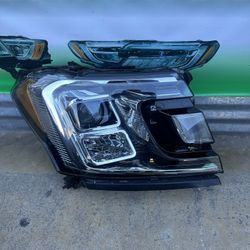 2018-2022 Ford Expedition Headlight Oem