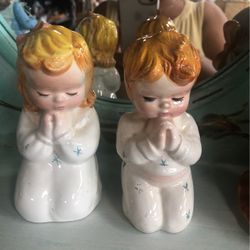 Praying Boy & Girl 