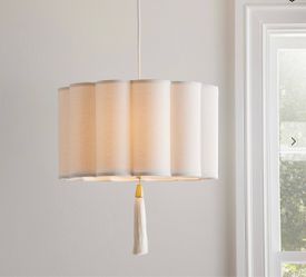 Pottery Barn Teen Scalloped Pendant (18")