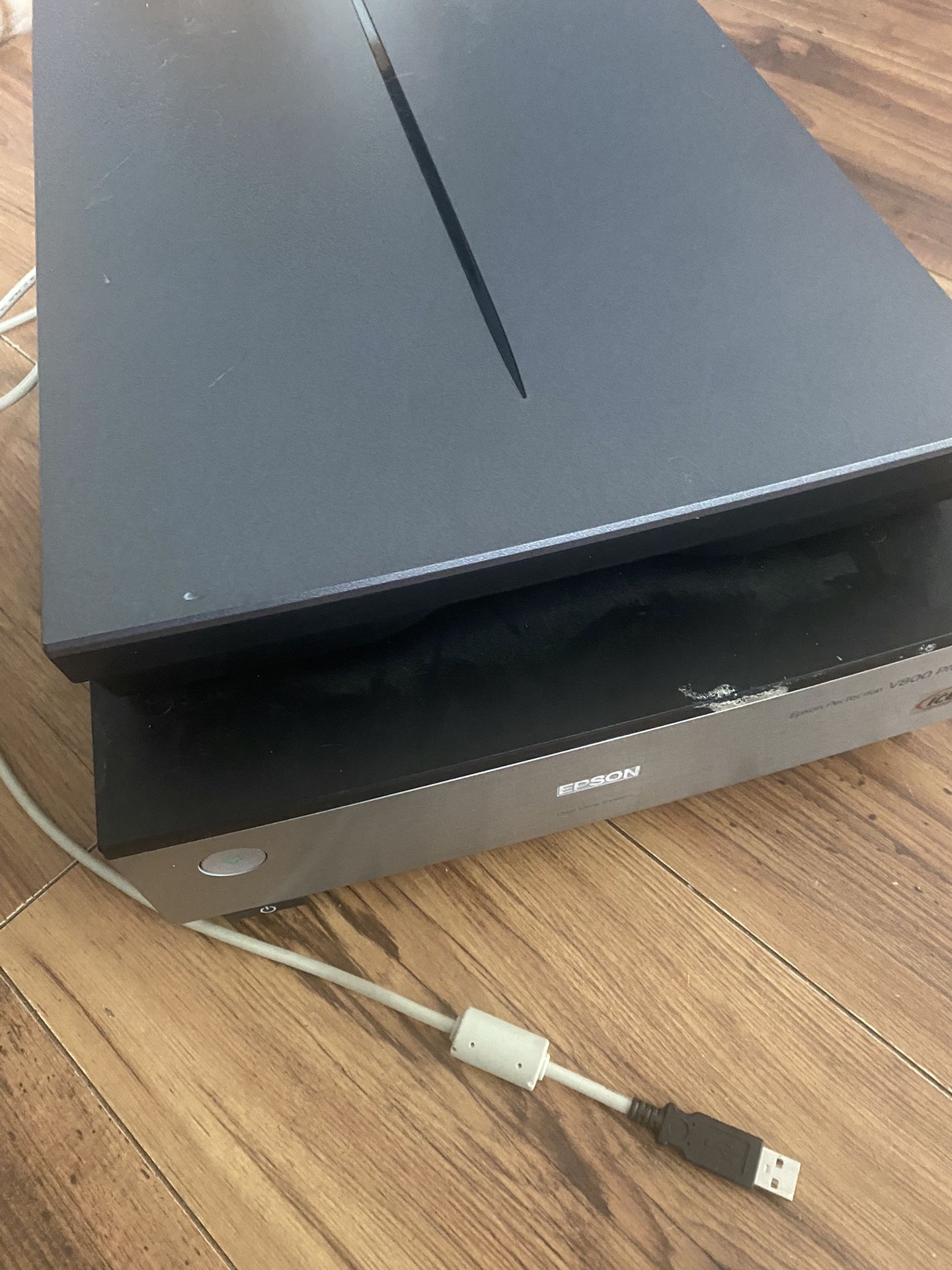 Epson Perfection V800 Photo Scanner