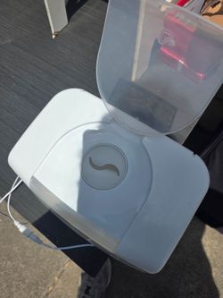 Warm wipes