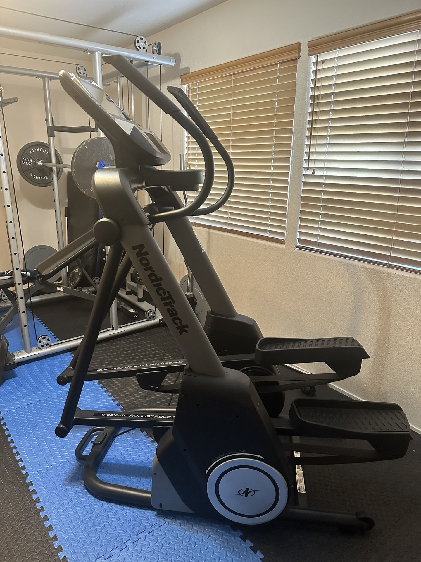 Nordictrack Freestride Elliptical Trainer FS10i
