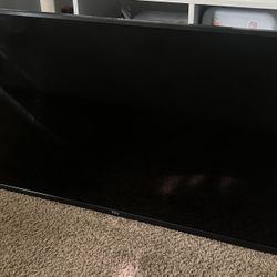 43” TCL Smart TV
