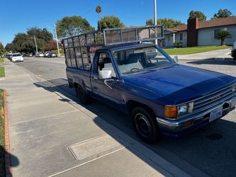 1988 Toyota pick up