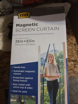 Magnetic screen curtain