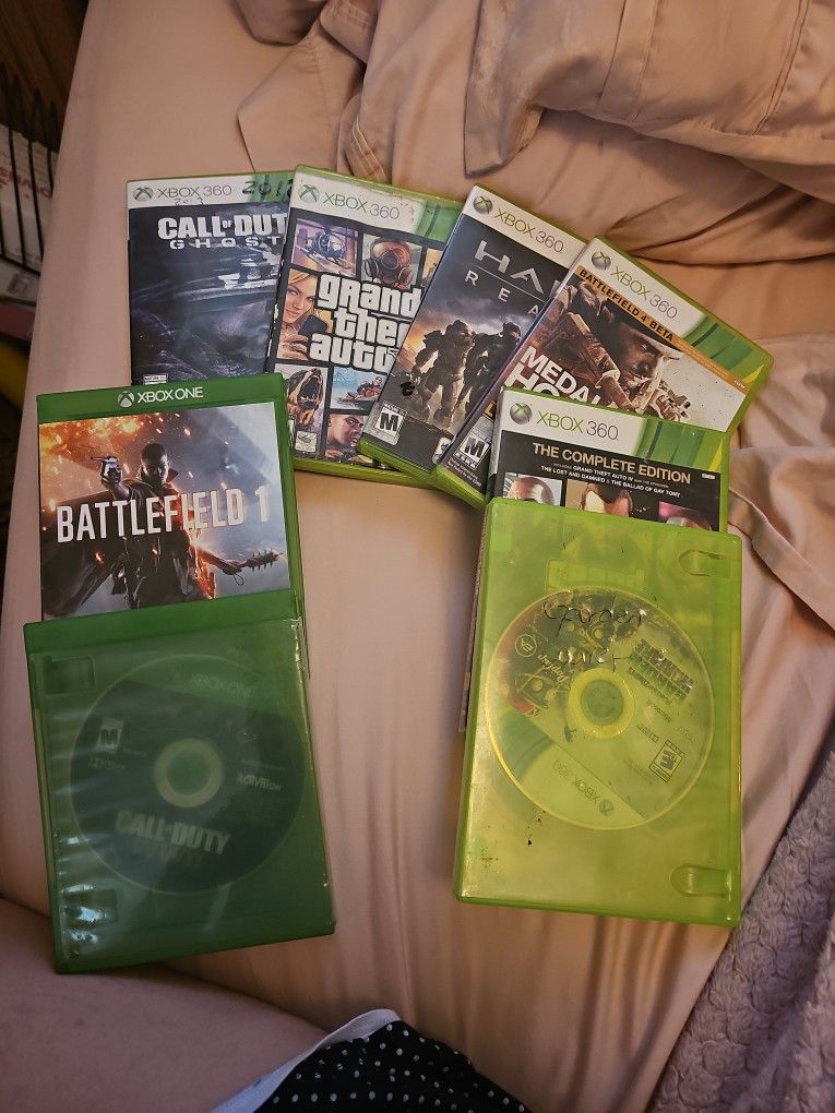 Xbox one with games,storage,headset