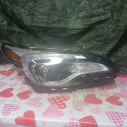2016-18 Buick Envision Right Headlight