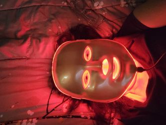 Mk Mask With 5 Treatments For The Face