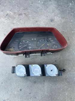 Datsun parts