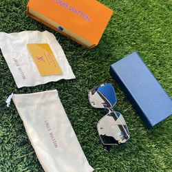 Louis Vuitton Women Sunglasses