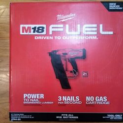 Milwaukee M18 Fuel 21 Degree Framing Nailer 