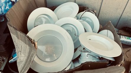 recess can lights