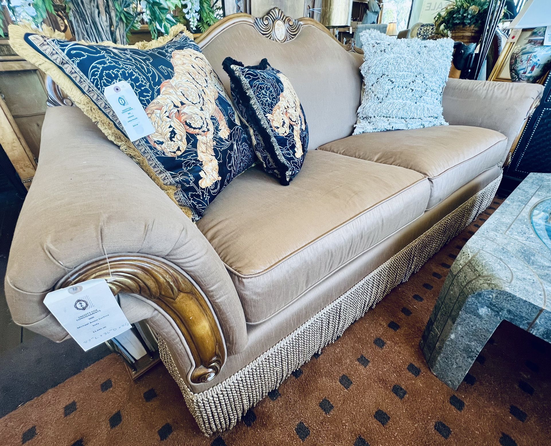 AICO By Michael Amini CORTINA Loveseat - GA