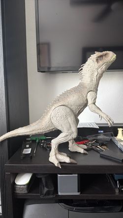 Jurassic World Indominus Rex Dinosaur Figure