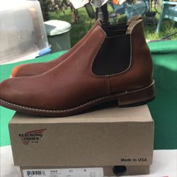 RED WING WOMENS SIZE 11 B BOOTS 