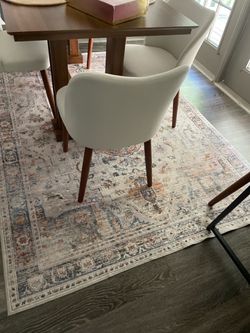 Dining room chairs set 4