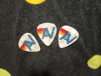 3 AV NATION GUITAR PICKS NEW