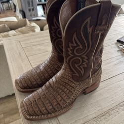 9.5 EE Size Boots Men