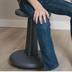 Kore Kids Pre-Teen Wobble Chair