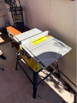 Ryobi 10” Table Saw w/ Stand – Works Great