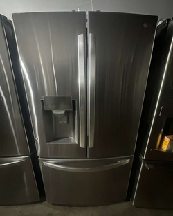 Deal: LG French Door Stainless – Ice/Water Dispenser