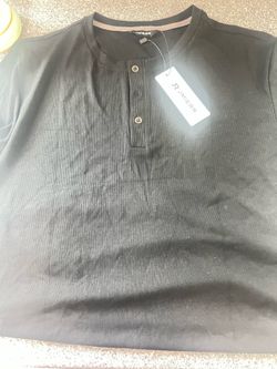 MEN BUTTON SHIRT SIZE XL