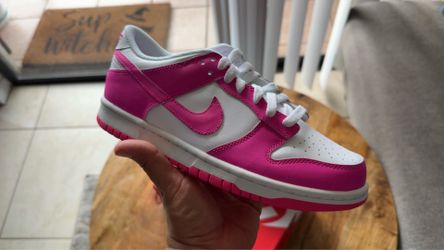 Pink Dunk Low size 6.5y