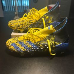 Wolverine Adidas Predator 