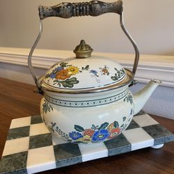 Kamenstein 1980s Vintage Floral Enamel Teapot Kettle – Rustic Farmhouse Decor