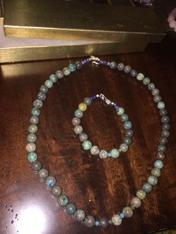 Necklace & bracelet set