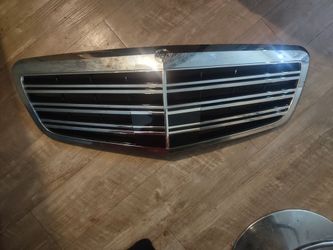 Mercedes s550 Grill