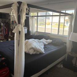 King Metal Bed Frame 