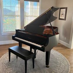 Yamaha & Son’s baby grand Piano Model M Free 