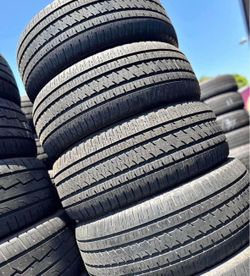 275/55/20 Brisgtone Set de Tires en buenas condiciones de vida las 4