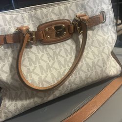 MICHAEL KORS PURSE