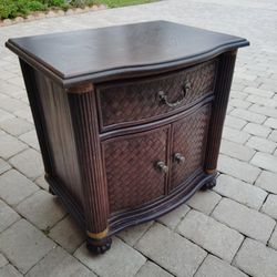 Night Stand or End Table. 27H 28W 20D