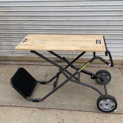 RYOBI SPEED BENCH Mobile Workstation