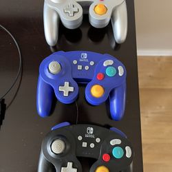 Nintendo Switch GameCube Style Wireless Controllers