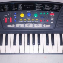 Electric Keyboard 