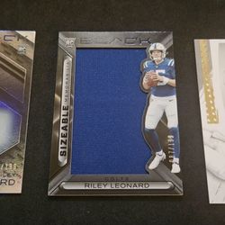 Black Riley Leonard Auto 183/199 / Patch 087/199.     Auto  4/10 Gold