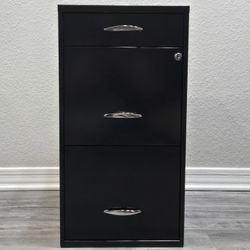 Filing Cabinet with 3 Drawers