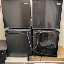 6 Mini Cube Fridges Individual Or Bulk Price 