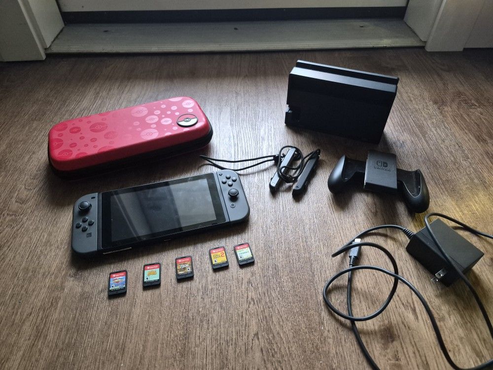 Nintendo Switch Bundle With Accessories And 5 Games