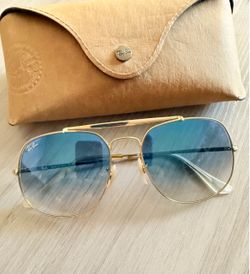 $120 RayBan The General Good Condition original case