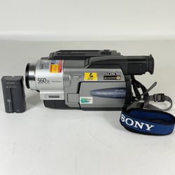 Sony Handycam CCD-TRV98 NTSC Video8 Hi8 Camcorder with Handycam - 20x Zoom