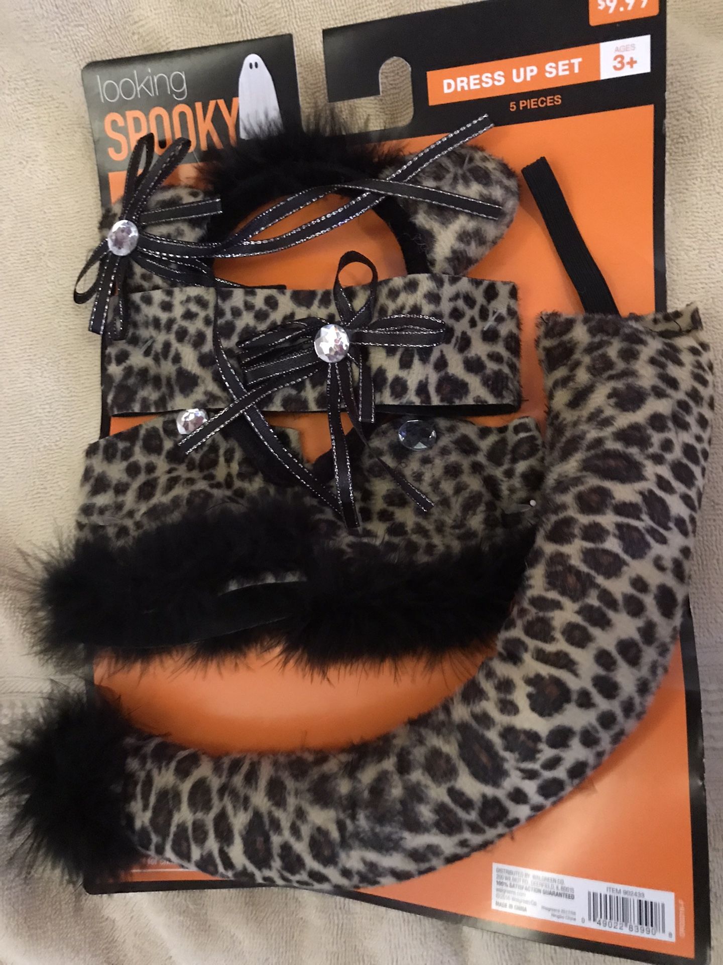 Cute Halloween Or Dress Up Sets New Originally  $10