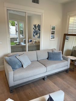 Gray Couch (FREE DELIVERY!)