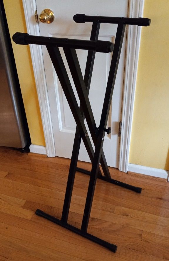 Keyboard Stand/Double braced 